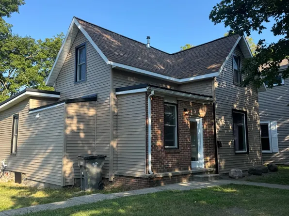 601 N 5th St, Goshen, IN