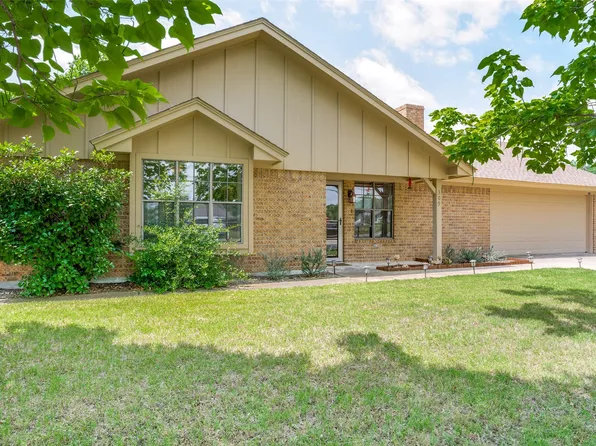 309 W 5th St, Justin, TX 76247