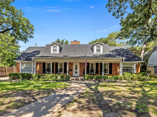 1511 Live Oak Dr, Irving, TX 75061