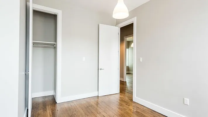 Rented by Nooklyn NYC LLC | media 41