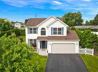 1643 Abigail Ln S, Allentown, PA 18104