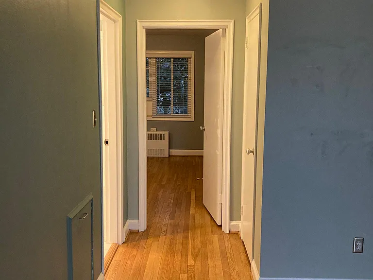 1565 N Colonial Ter #303 — Photo 4