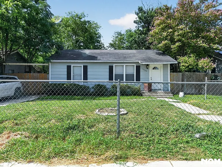 1534 Mardell St — Photo 35