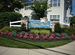 26 Pelican Pl #26, West Deptford, NJ 08086