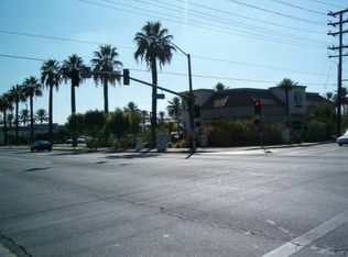 889 W Florida Ave, Hemet, CA 92543