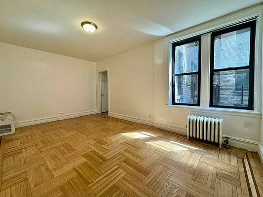 Rented by Skyward | media 10