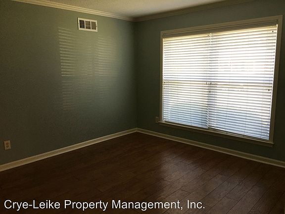 4th image of 5701 Baird Dr
