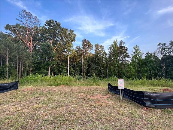 2nd image of 2524 Stream View Dr #22
