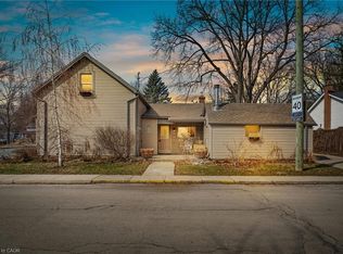 287 King St W, Hamilton, ON L9H 1W3