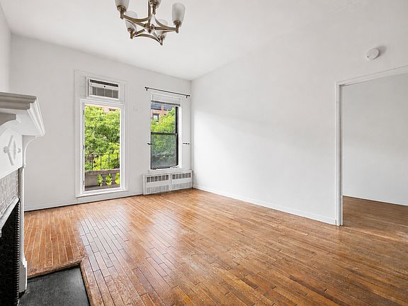 2nd image of 46 W 87th St APT 3A