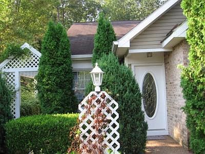 2nd image of 232 Emerald Dr