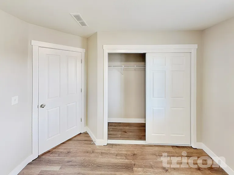 7615 NE 60th Way — Photo 12