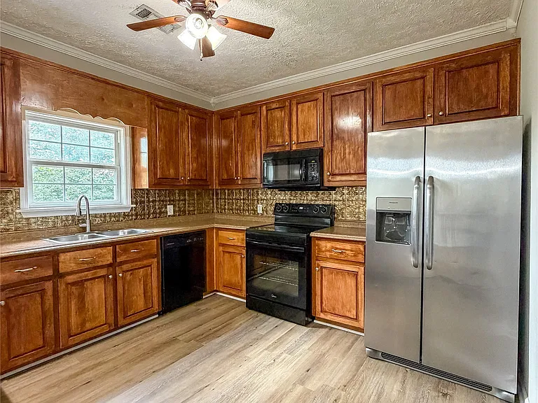 127 Dillons Run — Photo 11