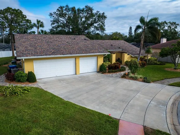 504 Lookout Ct, Largo, FL 33770