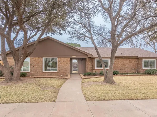 3909 Crestridge Dr, Midland, TX 79707