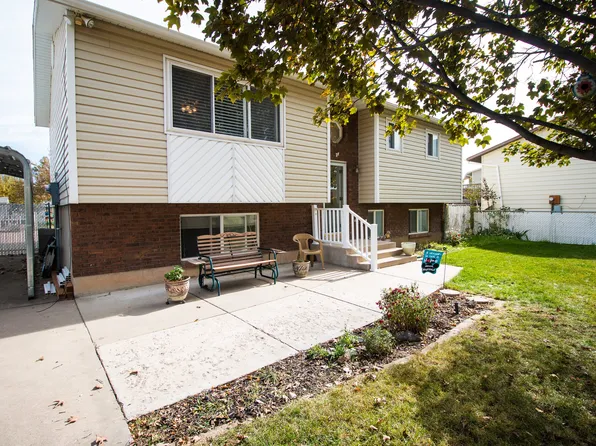 2264 S 100 W, Clearfield, UT 84015
