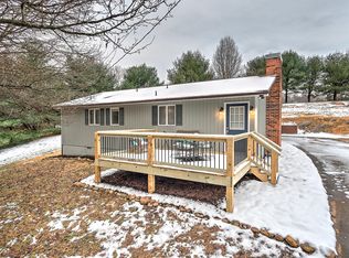 322 Lucy Rd, Kingsport, TN 37660