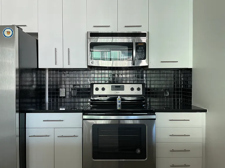 923 Peachtree St NE #1428 — Photo 7