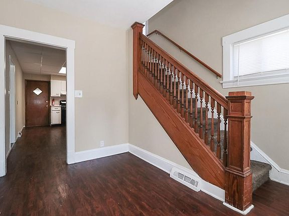 5th image of 4028 Muriel Ave