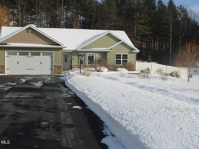 27 Elk Ridge Drive, Queensbury, NY, 12804