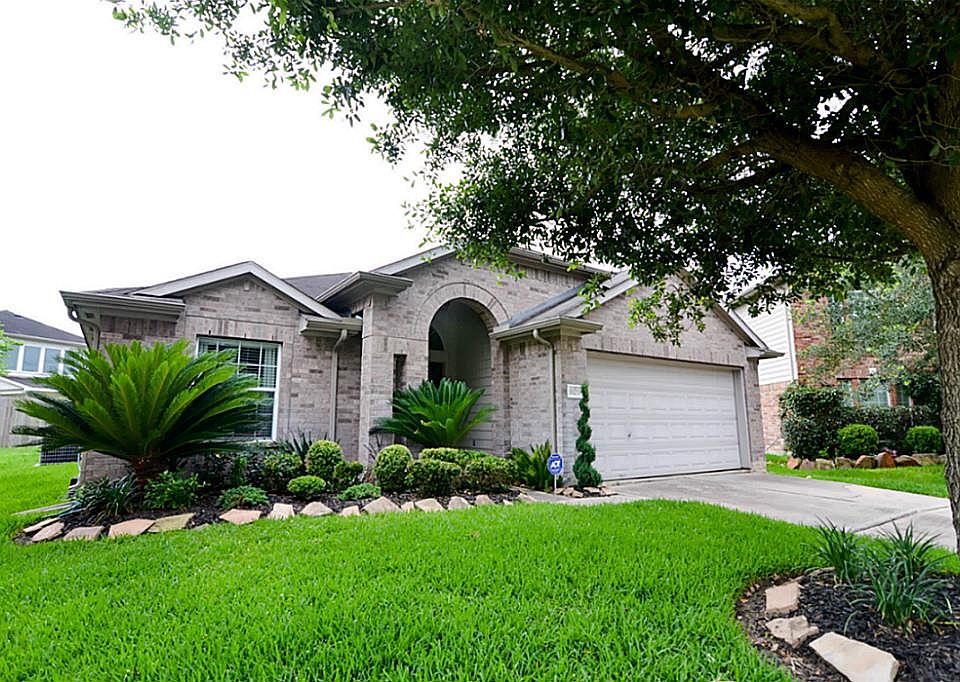 1st image of 18235 Mayfield Meadow Ln