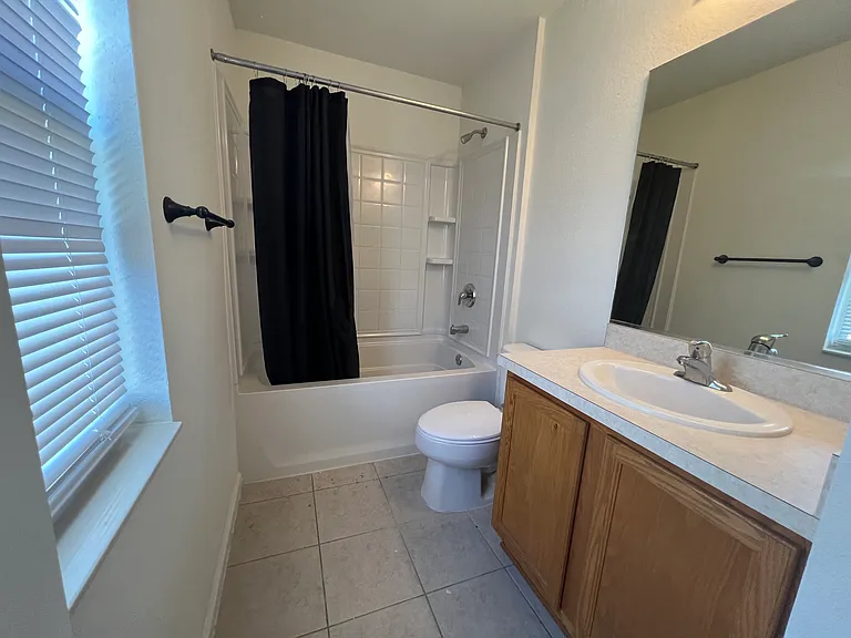 4146 SW 51st Ter — Photo 12