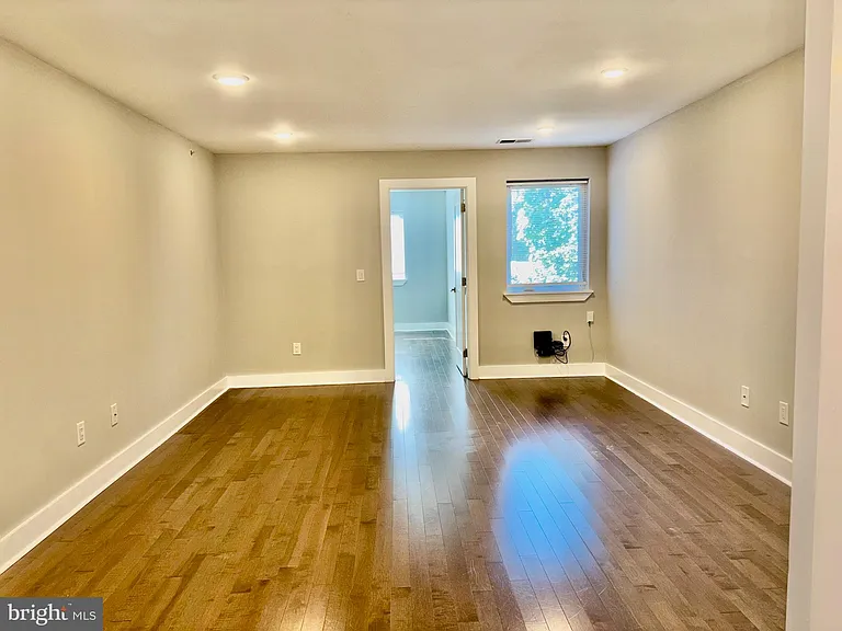 5334 Cedar Ave #36-8 — Photo 6