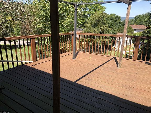 2nd image of 303 Fincastle Dr