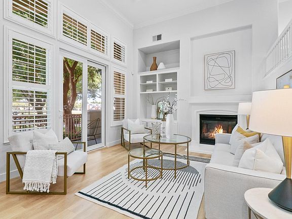 5th image of 4036 Crandall Cir
