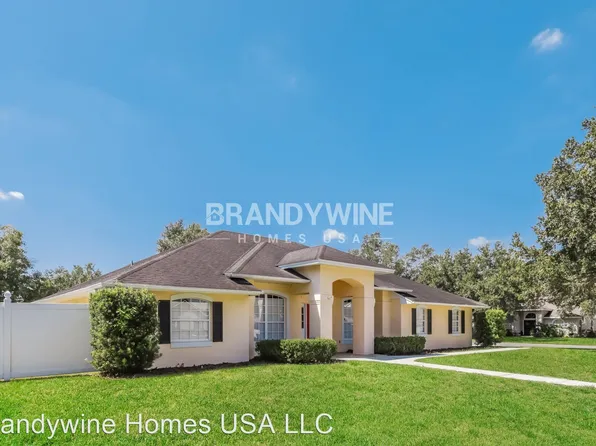 1231 Waterford Dr, Lakeland, FL 33803