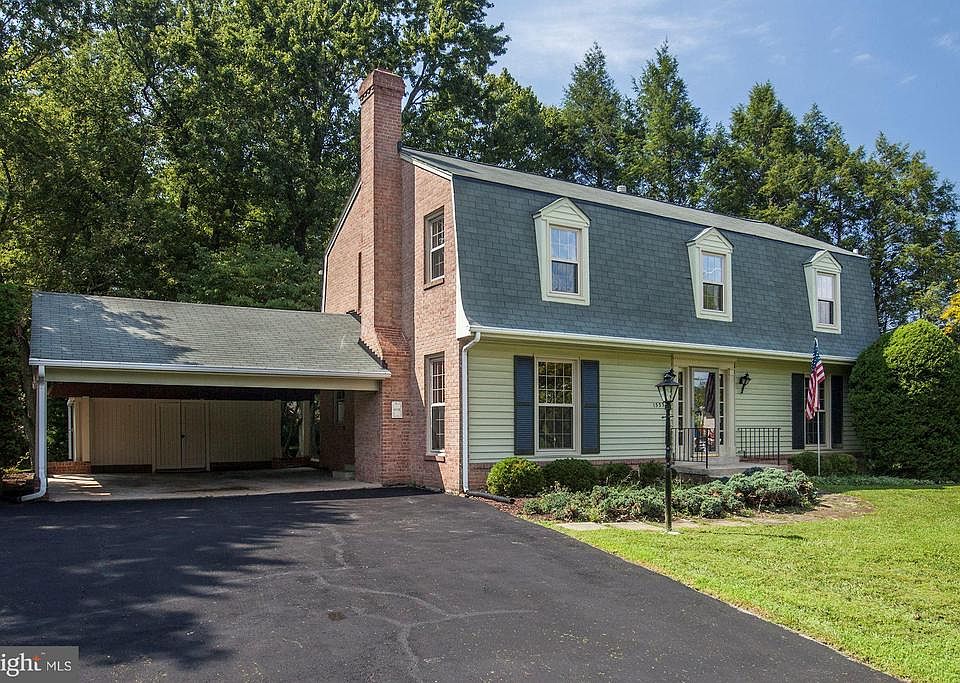 2nd image of 13332 Locksley Ln