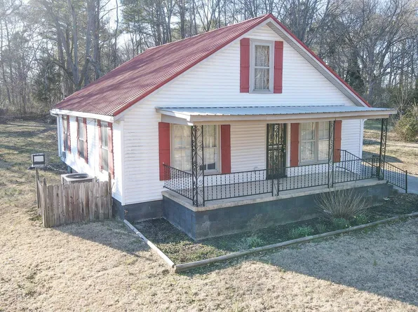 305 Phelps St, Gleason, TN 38229