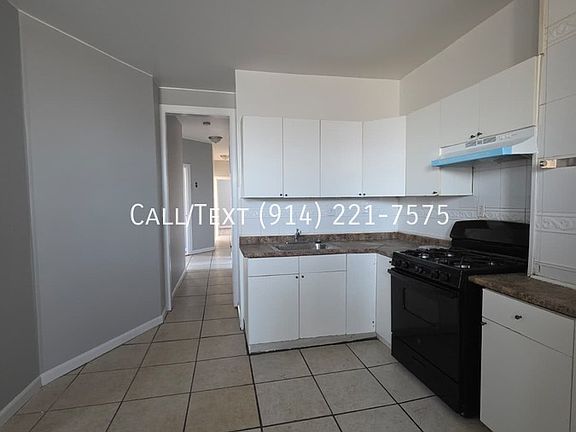 4th image of 74 Glenwood Ave
