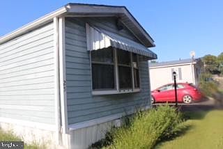 3rd image of 25 Red Cliff Village Ln