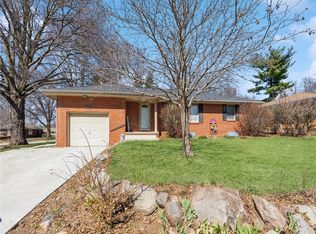 1512 W 6th Ave, Indianola, IA 50125