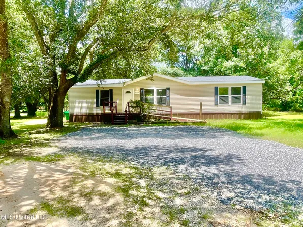 21528 Coleman Cemetery Rd, Moss Point, MS 39562