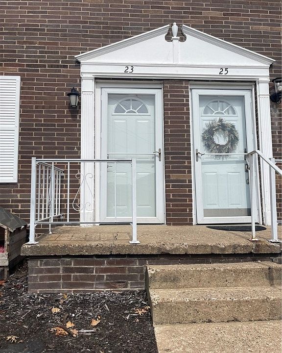 1st image of 23 Campbell Dr