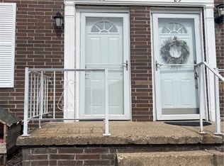 23 Campbell Dr, Parkersburg, WV 26104