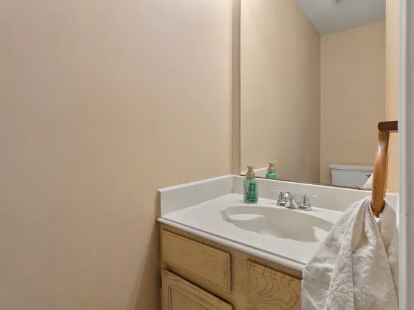7605 Bryce Canyon Dr W, Fort Worth, TX 76137