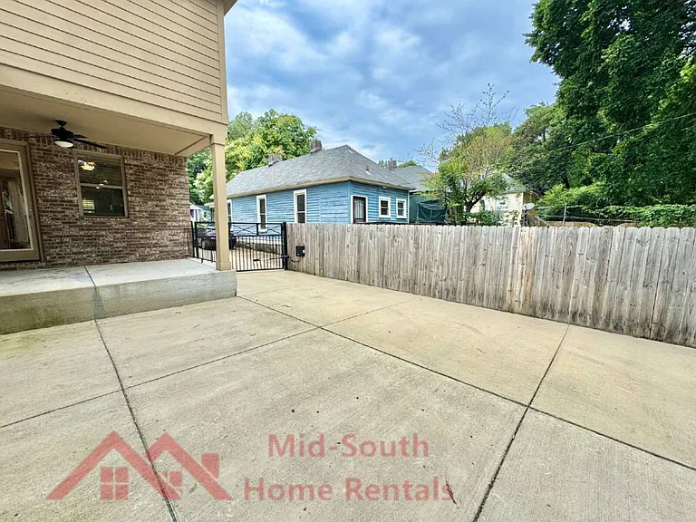 82 N Rembert St — Photo 3