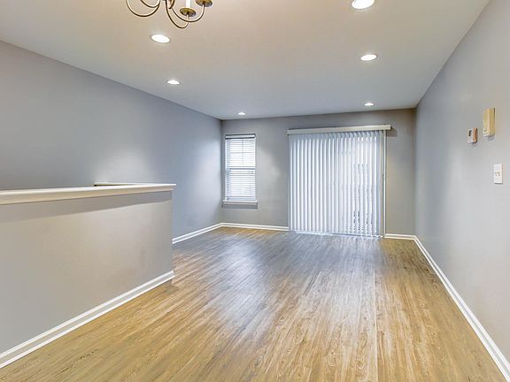 2nd image of 6519 Seaspray Ave #B