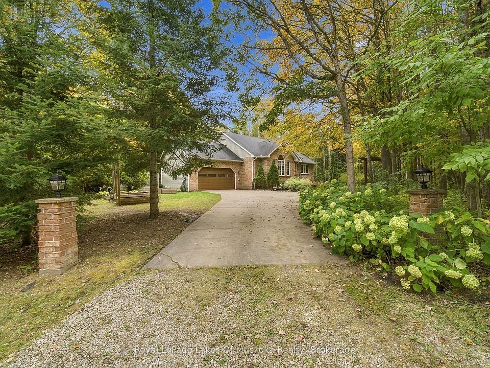 1st image of 1002 Joseph Pl