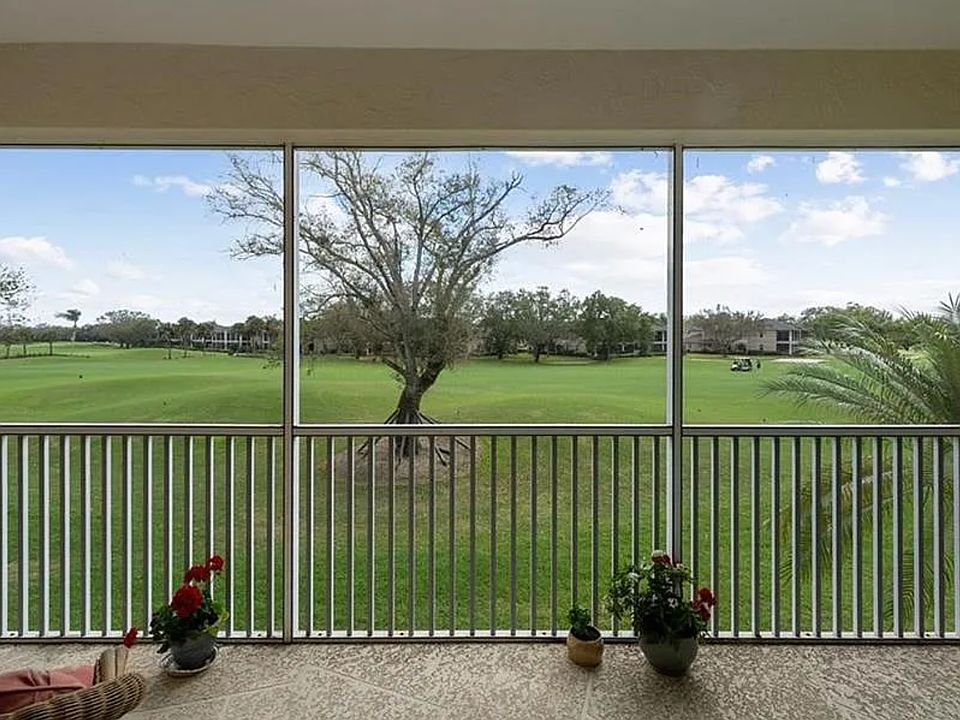 1st image of 640 Lalique Cir