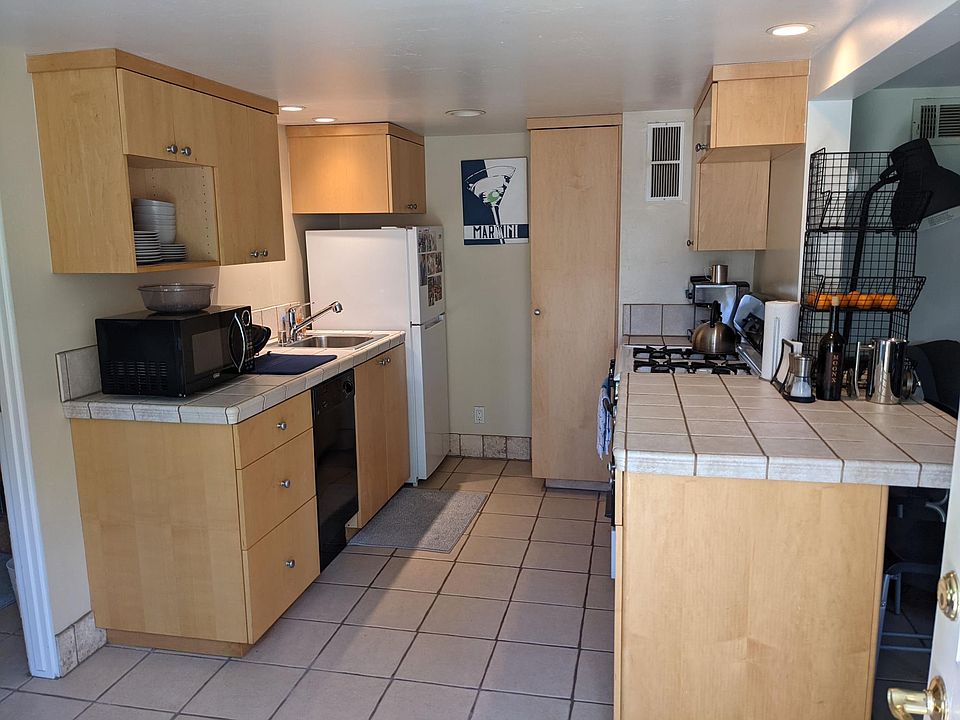 1st image of 2504 Albatross St