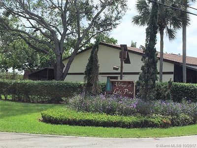 807 SW 119th Way, Davie, FL, 33325