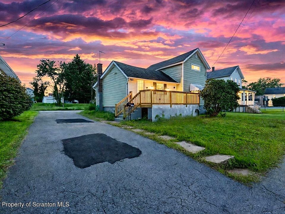 1st image of 2931 Birney Ave