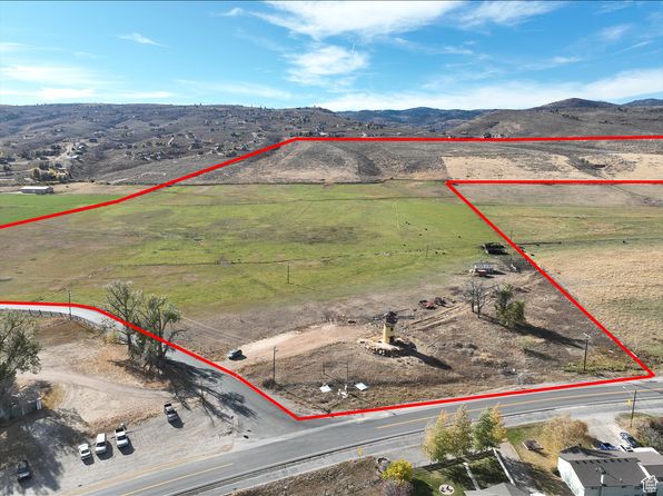 1925 S Bear Lake Blvd, Garden City, UT 84028