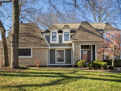 9732 W 115th St, Overland Park, KS, 66210