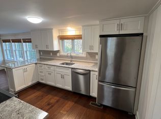 102 Brunswick Ave, Bloomsbury, NJ 08804