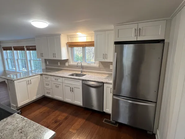 102 Brunswick Ave, Bloomsbury, NJ 08804